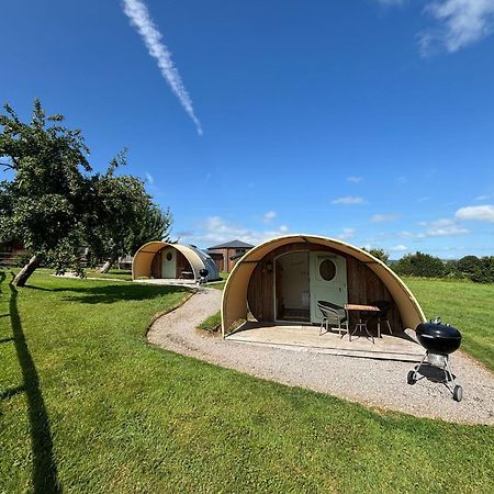 Middlewick Holiday Cottages Glastonbury Extérieur photo
